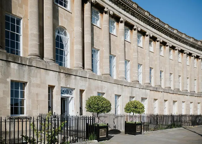 Hotels near Bath with Parking: Finding the Perfect Accommodation for Your Stay