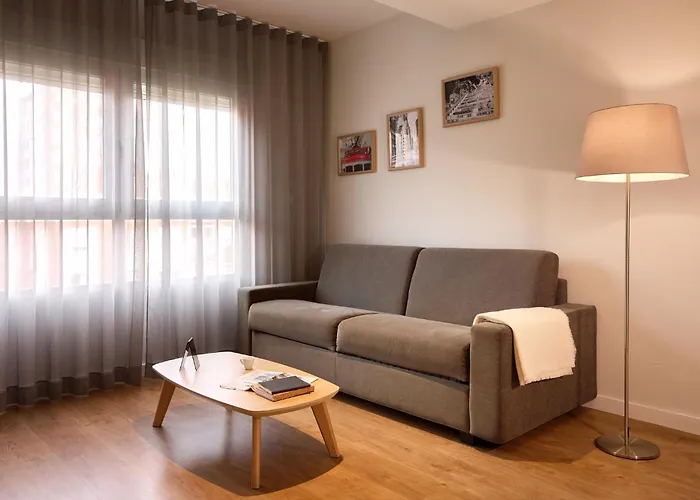 Mejores hoteles Avenida del Puerto Valencia